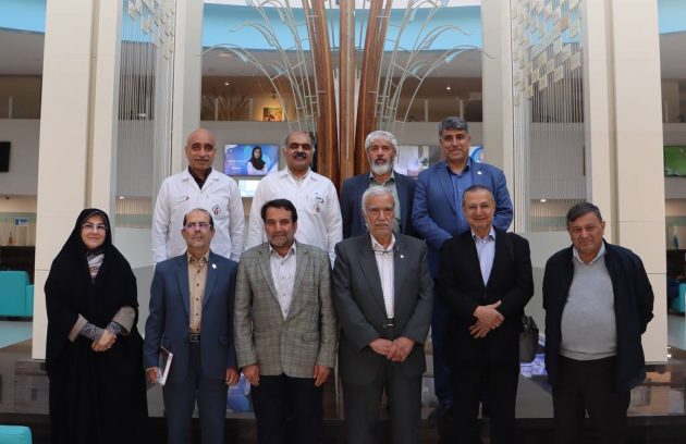 بازدید مدیران شبکه ملی سرطان ایران از امکانات و تجهیزات بیمارستان ناظران