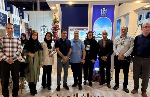 مدیران انجمن در نمایشگاه گردشگری