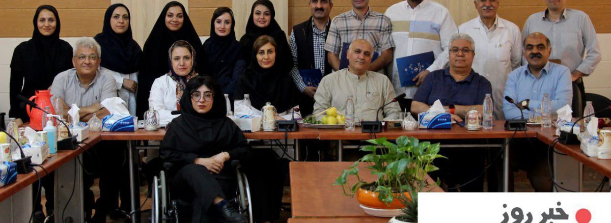تجلیل از تیم اجرایی انجمن خیریه حمایت از بیماران سرطانی مشهد در نمایشگاه بین‌المللی صنعت گردشگری