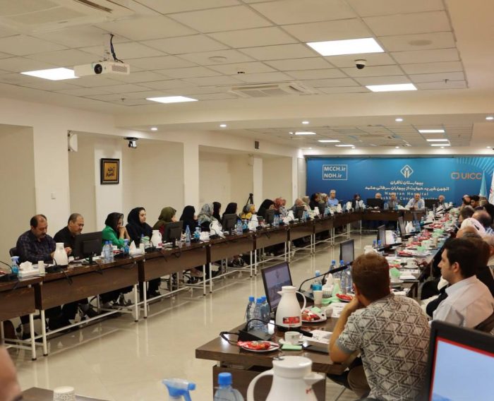 پنجمین نشست هم‌اندیشی سمن‌های خیریه اجتماعی مشهد در بیمارستان ناظران